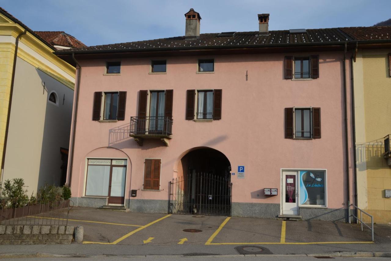 Antica Sosta Dei Viandanti Bed and Breakfast Cadenazzo Exteriör bild